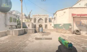Zielnik z zielonym Glockiem, gotowy do akcji. Może to najlepszy CS2 crosshair?