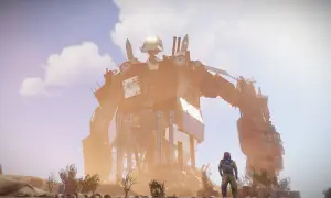 Ogromny, zardzewiały robot góruje nad pustynnym krajobrazem. Postać w żółtym kombinezonie obserwuje go, stojąc na tle tego **rust map**.