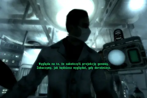 Włączając spolszczenie do Fallout 3 GOTY, widzimy naukowca w masce, który komentuje projekt genowy.